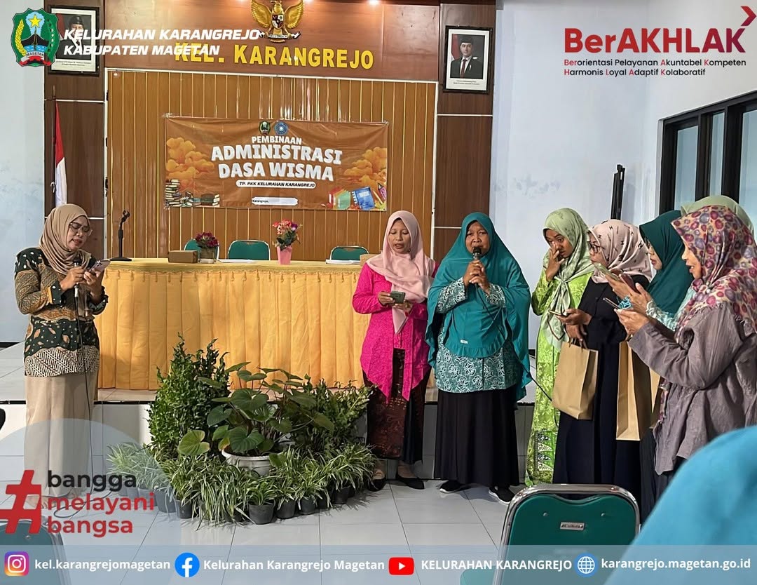 ACARA PERINGATAN HARI IBU YANG DIADAKAN OLEH TP PKK KELURAHAN KARANGREJO